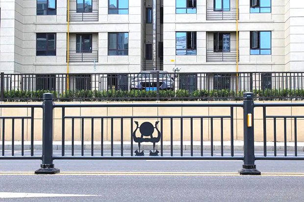 湖北荊州市政道路交通護欄案例（lì）