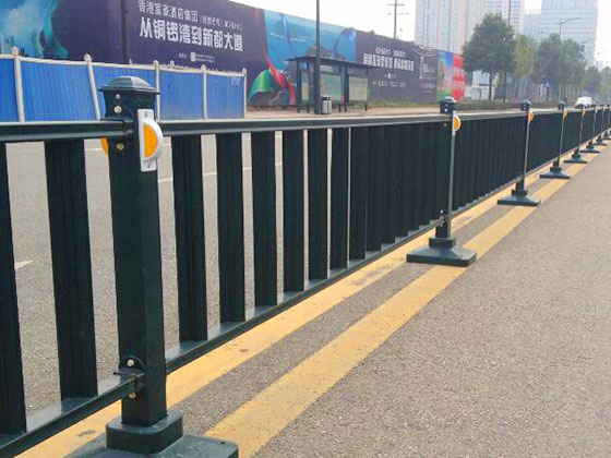 貴州（zhōu）地區（qū）鋅鋼欄杆供應廠家