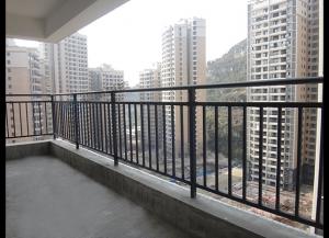 重慶鋅鋼陽台護欄供（gòng）應商（shāng）