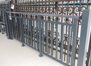 鋅鋼（gāng）欄杆包工價格是多少