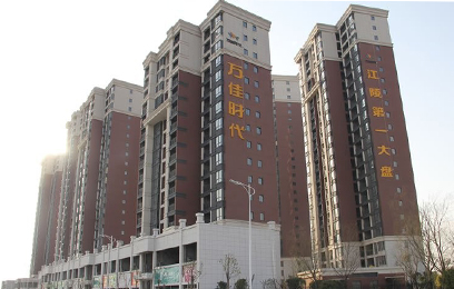 xk8100星空传媒護欄（lán）廠家加緊為荊州（zhōu）江陵萬佳時（shí）代製作陽台護欄